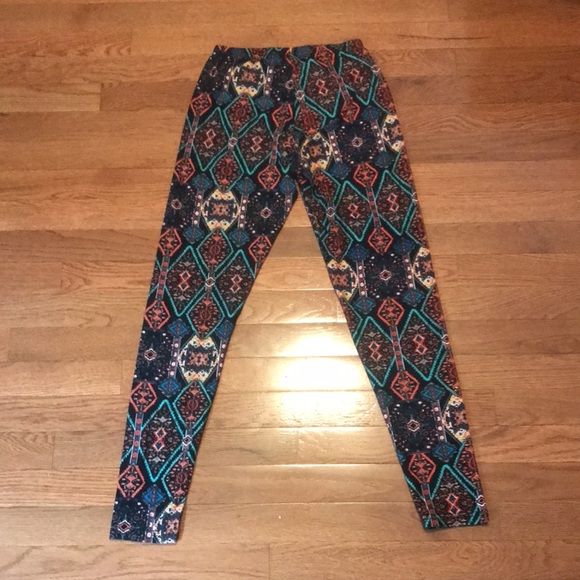 Women’s Boho Geometric Print Leggings Size Small - Picture 3 of 6